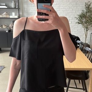 Alexander Wang Off-Shoulder Tank Top in Black